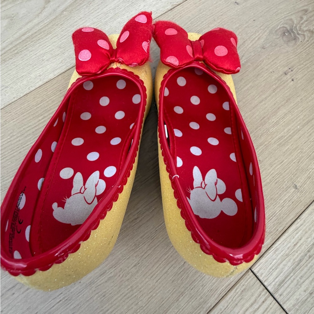 Disney Minnie Yellow and Red Polka Dot Shoes 11/12 - Picture 5 of 14